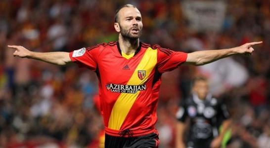  朗斯VS波尔多延期，暴雨导致球场不堪使用  