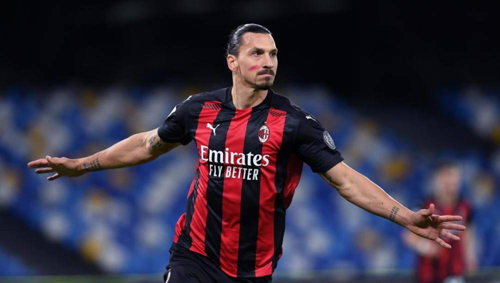  那不勒斯年轻前锋闪耀梅开二度  